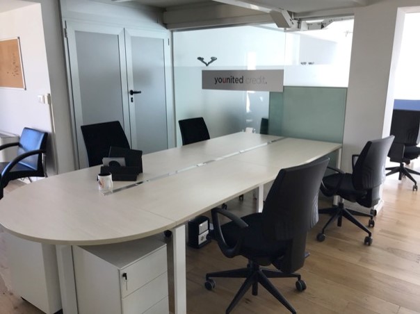 Room2